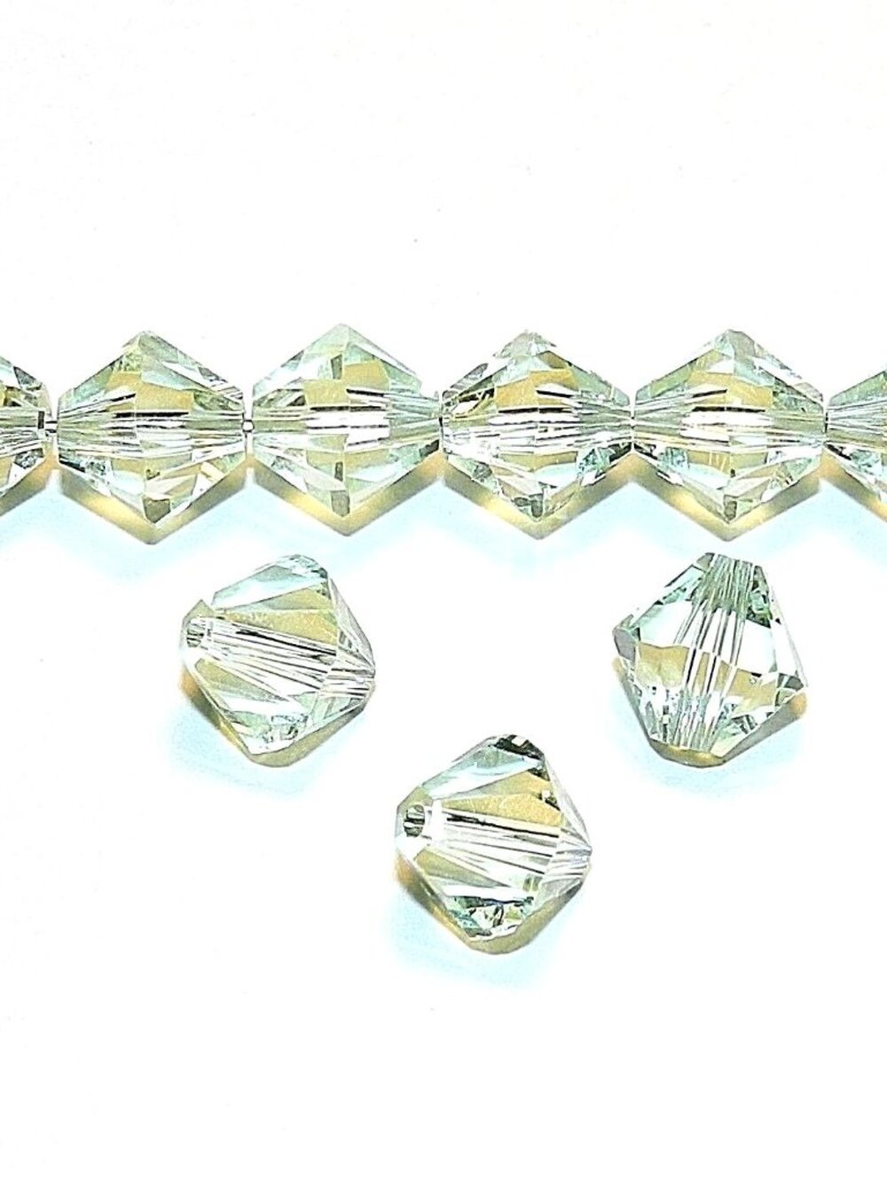 SCB618 Chrysolite Green 8mm Xilion Bicone Swarovski Crystal Bead 12pc NWOT